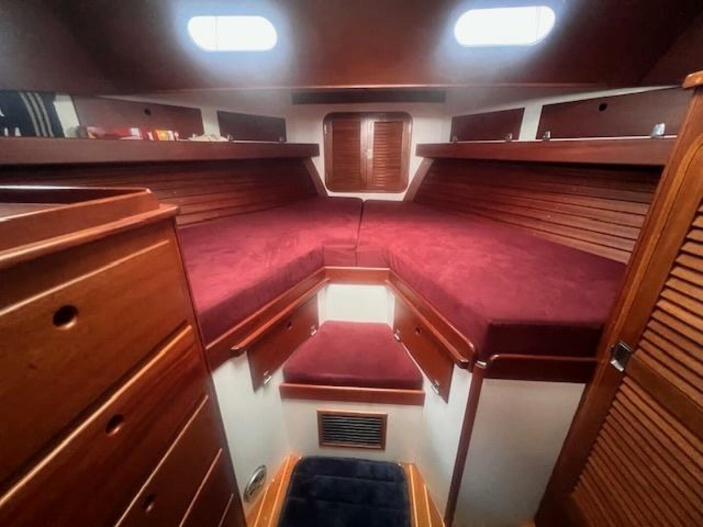 Slide: The Image of Hinckley Lobster Style Cruiser With Flybridge 1989 - 5175074