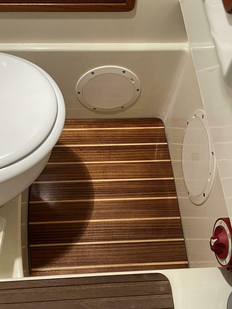 Slide: The Image of Hinckley Talaria 29C 2002 - 5204582