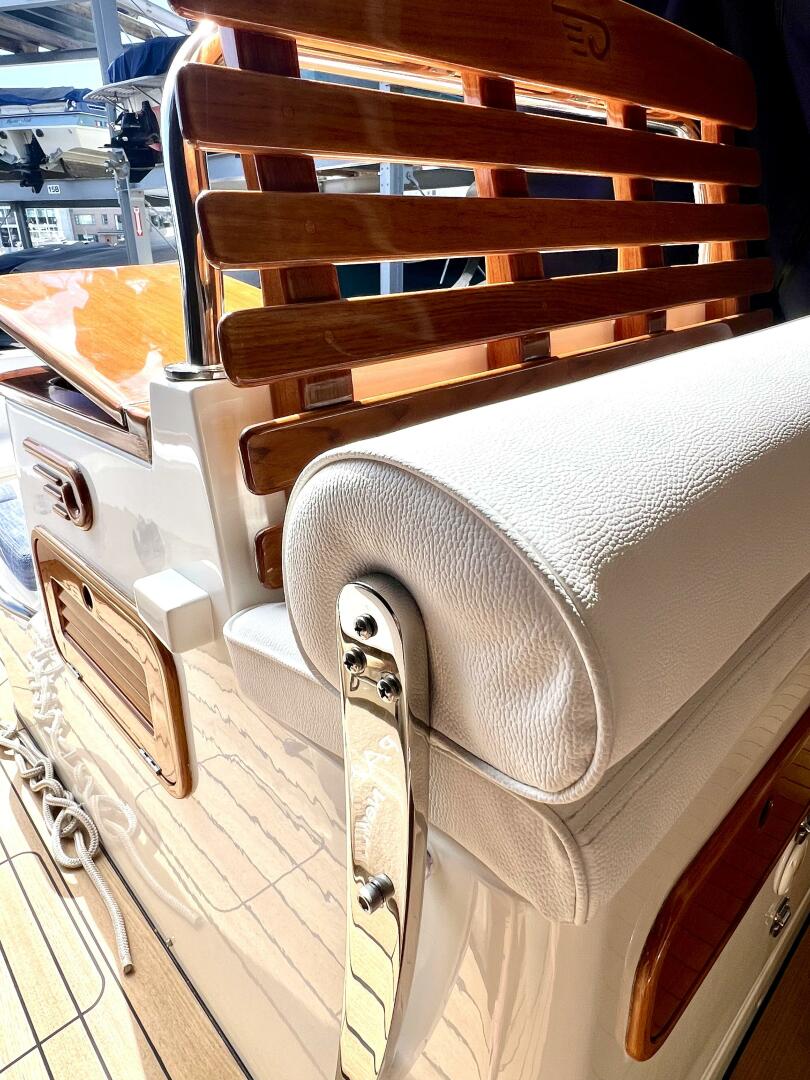 Slide: The Image of Hinckley Talaria 29C 2002 - 5204583