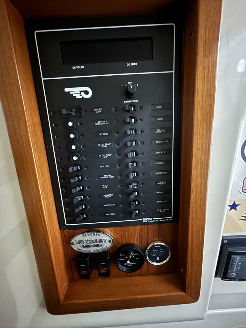 Slide: The Image of Hinckley Talaria 29C 2002 - 5204596