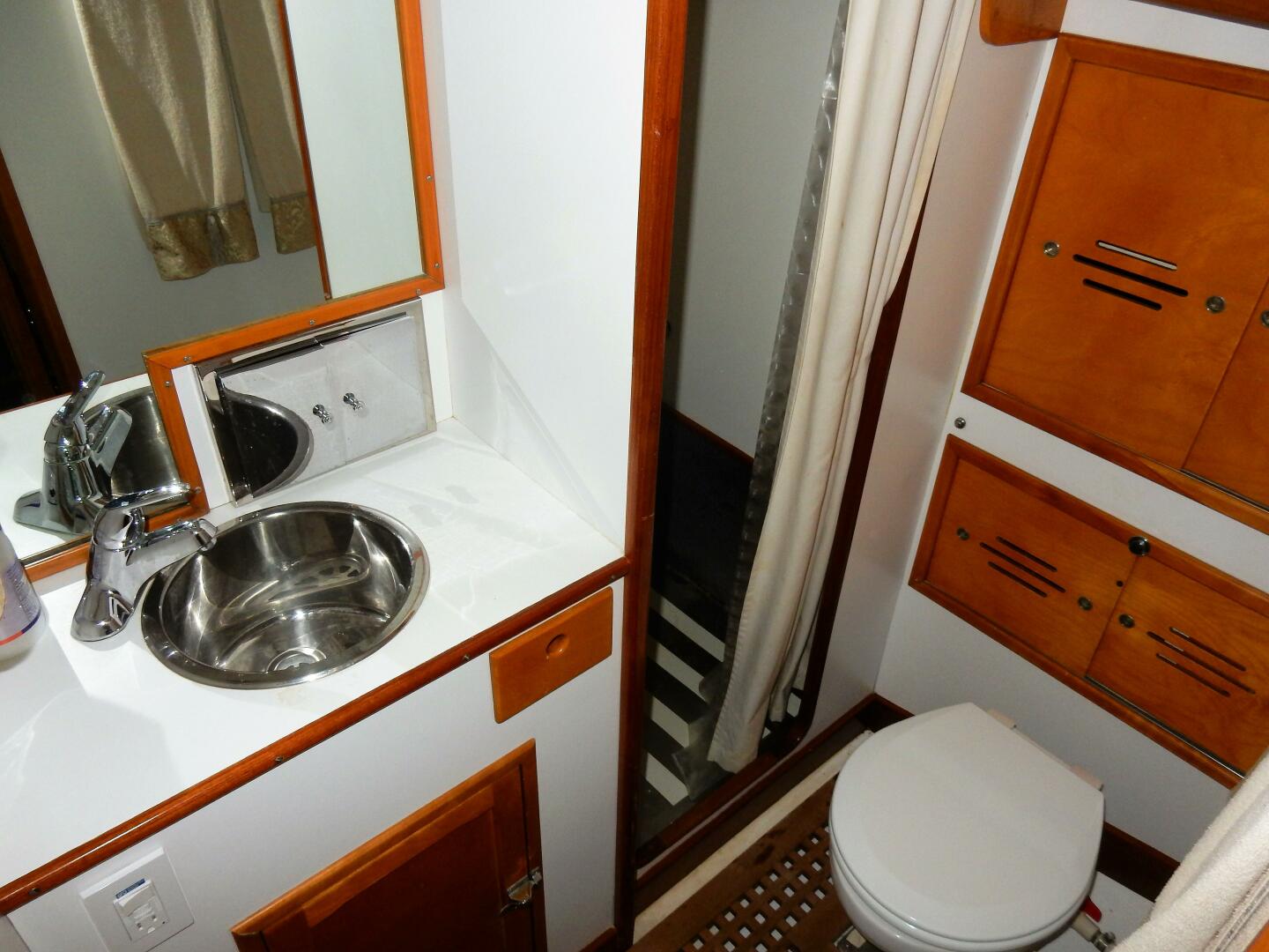 Slide: The Image of Hinckley Yachts 49 CC Ketch 1972 - 4361951