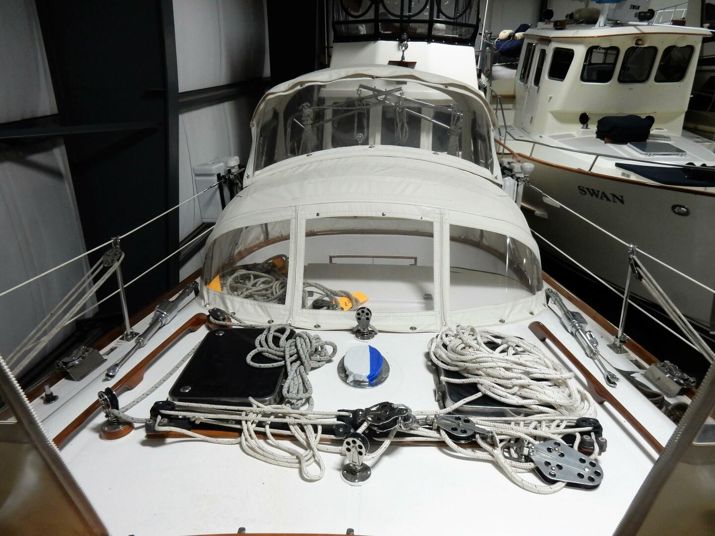 Slide: The Image of Hinckley Yachts 49 CC Ketch 1972 - 4361957