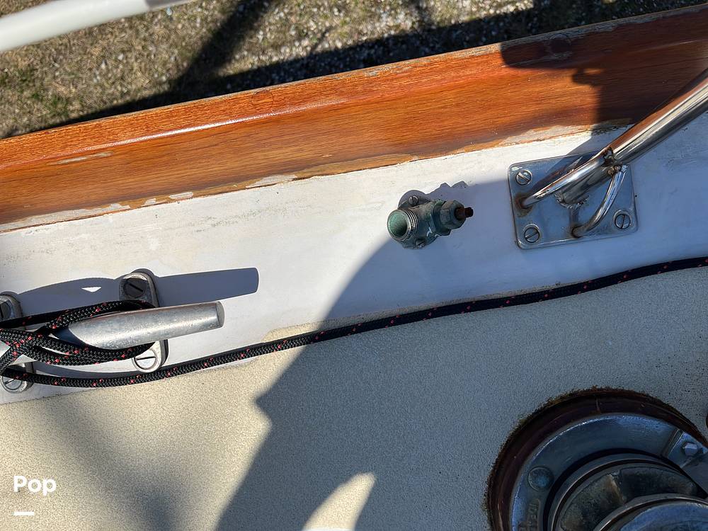 Slide: The Image of Hinckley Yachts Bermuda 40 Mark III Yawl 1974 - 108