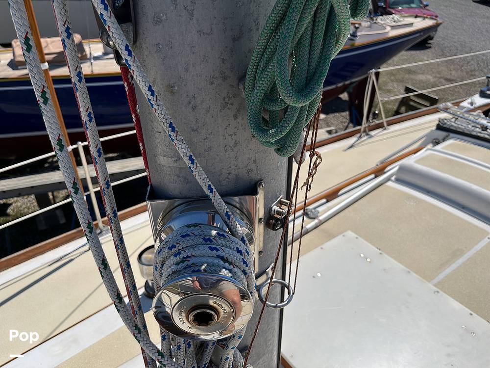 Slide: The Image of Hinckley Yachts Bermuda 40 Mark III Yawl 1974 - 111