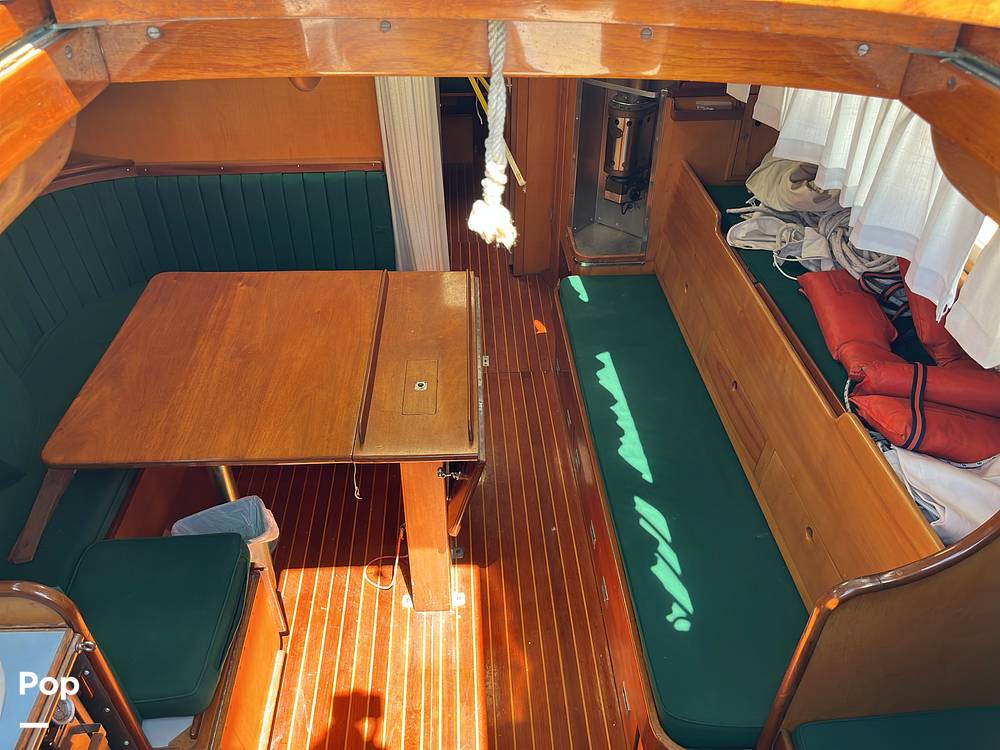 Slide: The Image of Hinckley Yachts Bermuda 40 Mark III Yawl 1974 - 129
