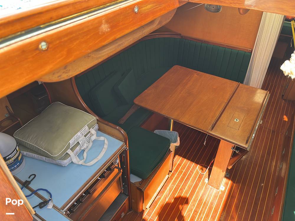 Slide: The Image of Hinckley Yachts Bermuda 40 Mark III Yawl 1974 - 131