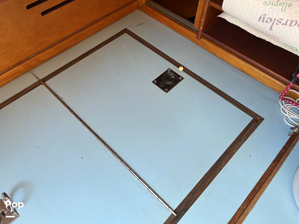 Slide: The Image of Hinckley Yachts Bermuda 40 Mark III Yawl 1974 - 142