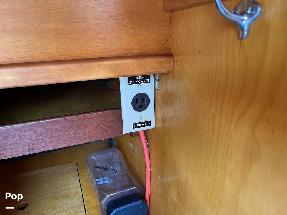 Slide: The Image of Hinckley Yachts Bermuda 40 Mark III Yawl 1974 - 146