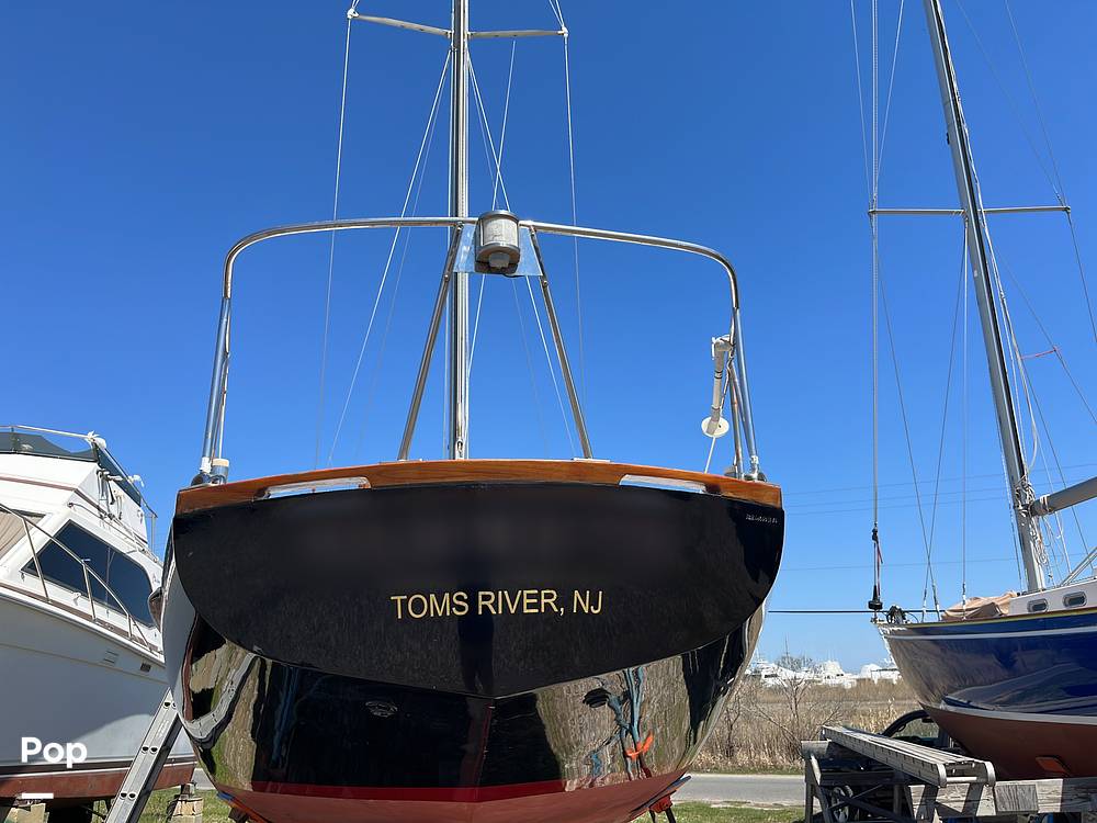 Slide: The Image of Hinckley Yachts Bermuda 40 Mark III Yawl 1974 - 18