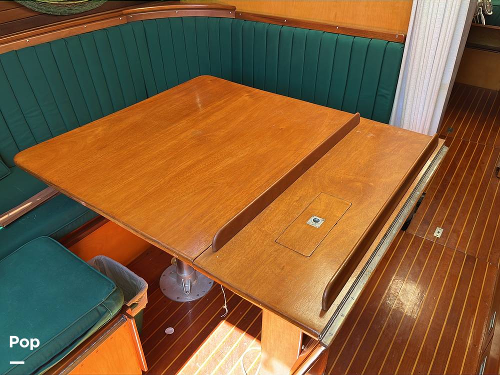 Slide: The Image of Hinckley Yachts Bermuda 40 Mark III Yawl 1974 - 180