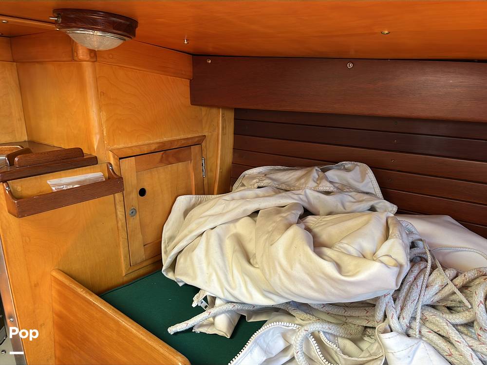Slide: The Image of Hinckley Yachts Bermuda 40 Mark III Yawl 1974 - 186