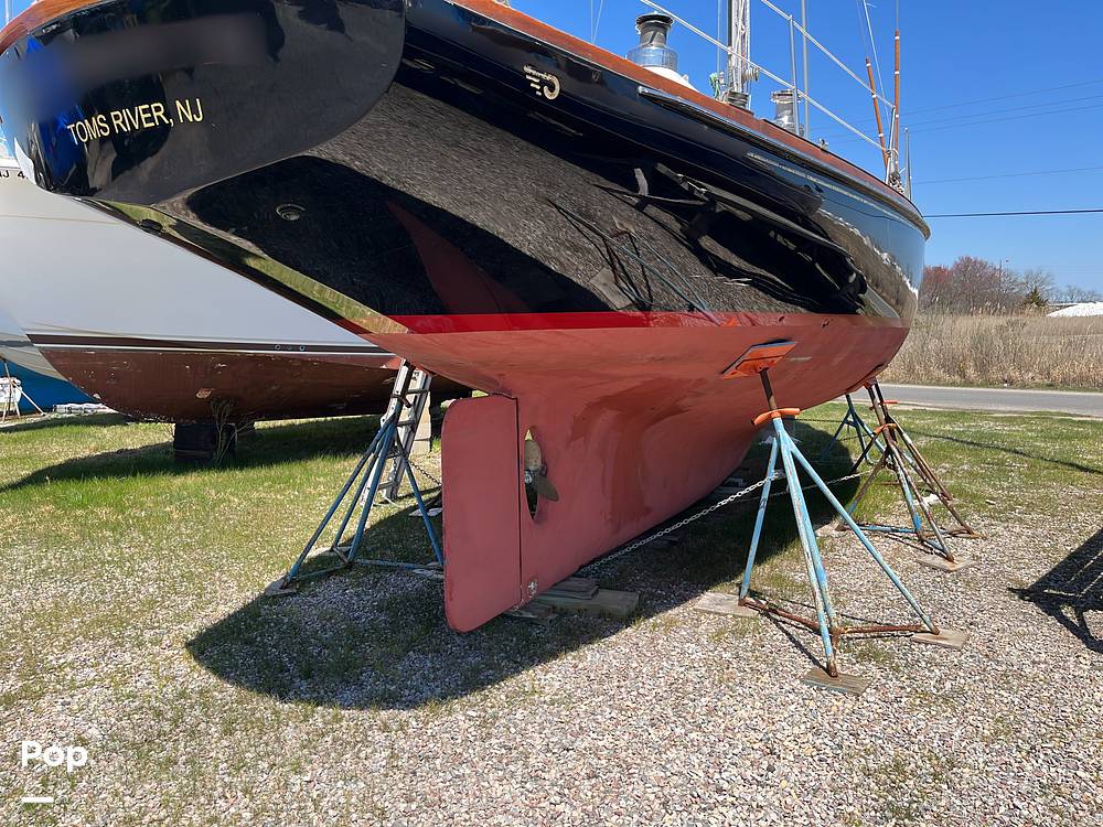 Slide: The Image of Hinckley Yachts Bermuda 40 Mark III Yawl 1974 - 19