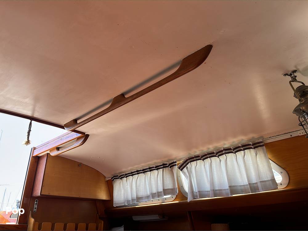 Slide: The Image of Hinckley Yachts Bermuda 40 Mark III Yawl 1974 - 194