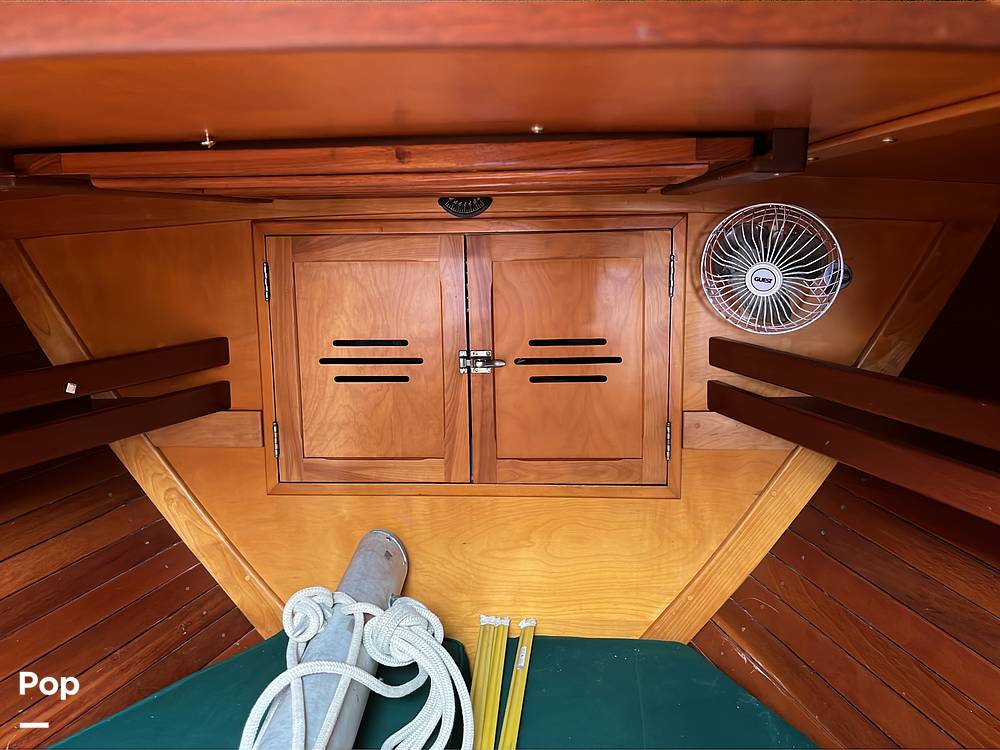 Slide: The Image of Hinckley Yachts Bermuda 40 Mark III Yawl 1974 - 210