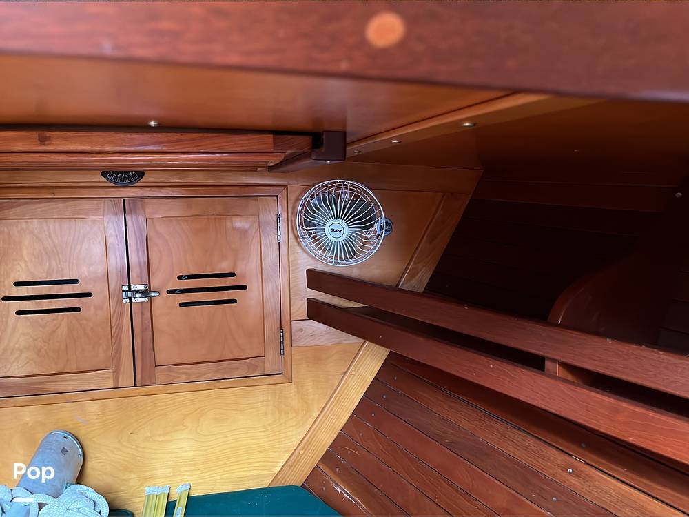 Slide: The Image of Hinckley Yachts Bermuda 40 Mark III Yawl 1974 - 211
