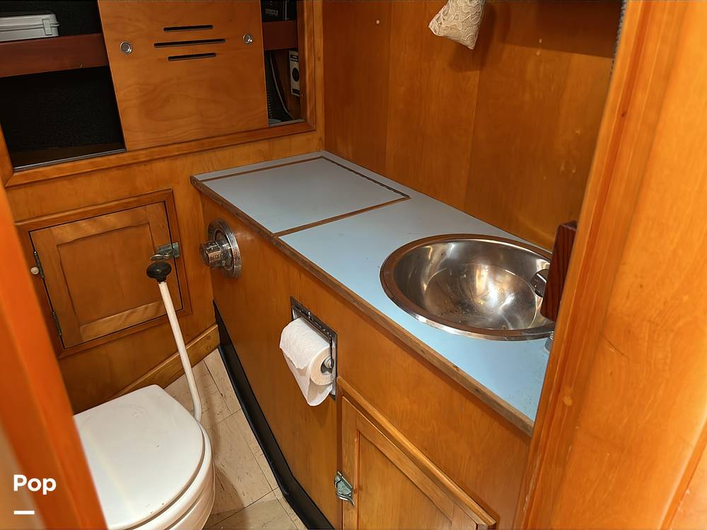 Slide: The Image of Hinckley Yachts Bermuda 40 Mark III Yawl 1974 - 214