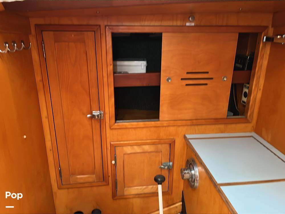 Slide: The Image of Hinckley Yachts Bermuda 40 Mark III Yawl 1974 - 215