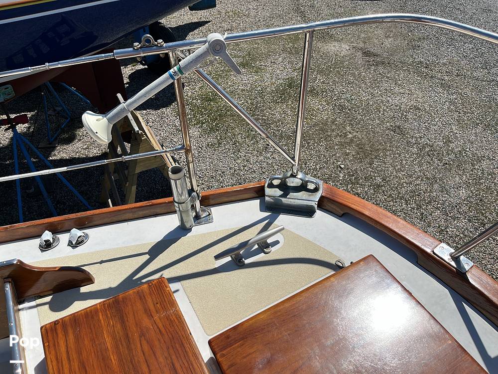 Slide: The Image of Hinckley Yachts Bermuda 40 Mark III Yawl 1974 - 33