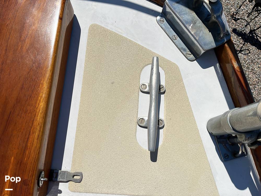Slide: The Image of Hinckley Yachts Bermuda 40 Mark III Yawl 1974 - 35