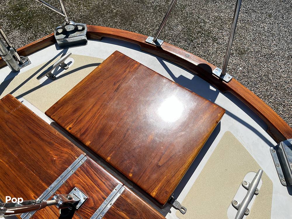 Slide: The Image of Hinckley Yachts Bermuda 40 Mark III Yawl 1974 - 37