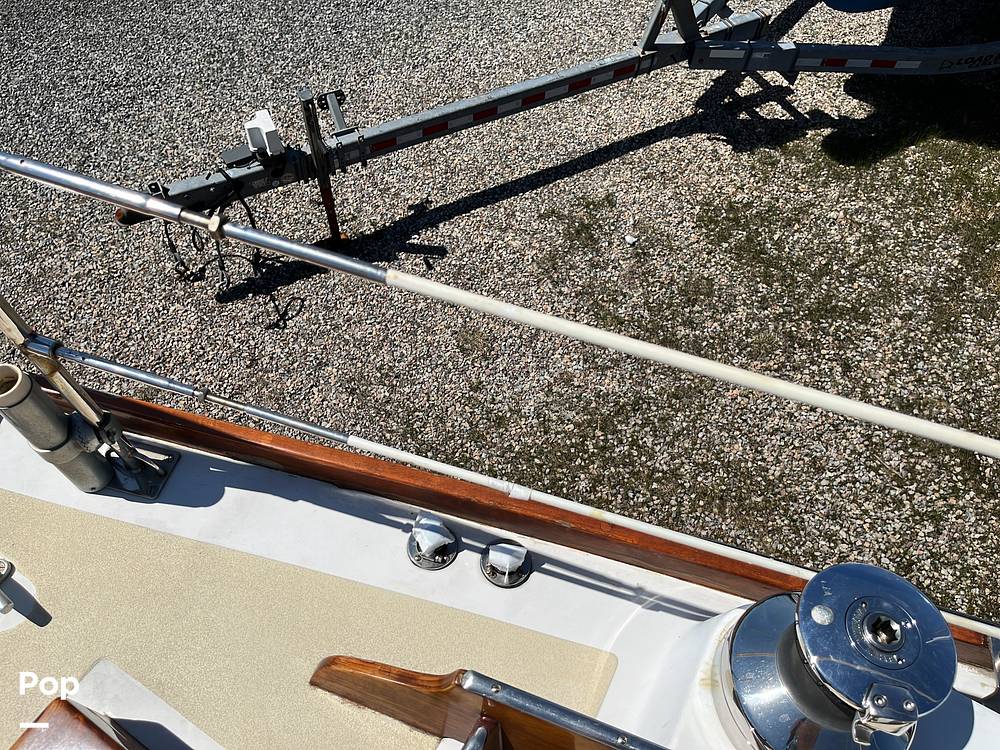 Slide: The Image of Hinckley Yachts Bermuda 40 Mark III Yawl 1974 - 44