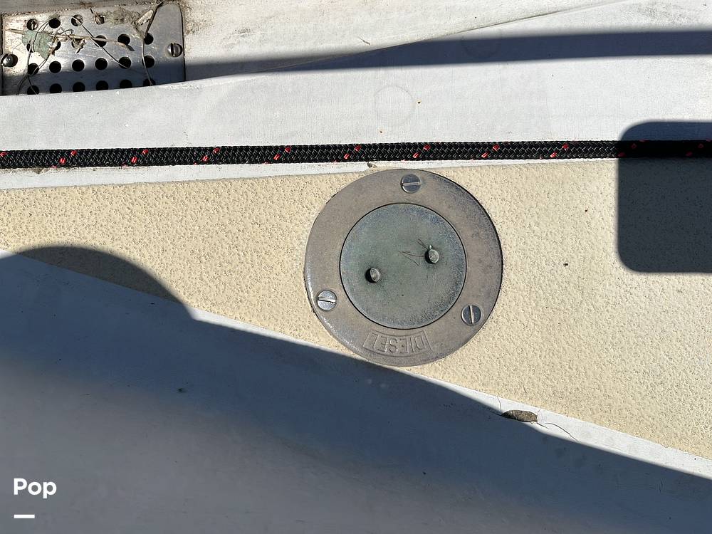 Slide: The Image of Hinckley Yachts Bermuda 40 Mark III Yawl 1974 - 95