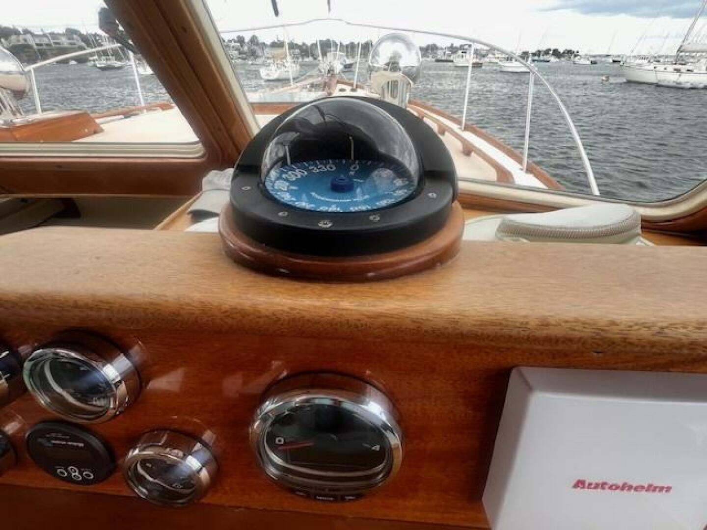 Slide: The Image of Hinckley Yachts Lobster Style Cruiser With Flybridge 1989 - 5175069