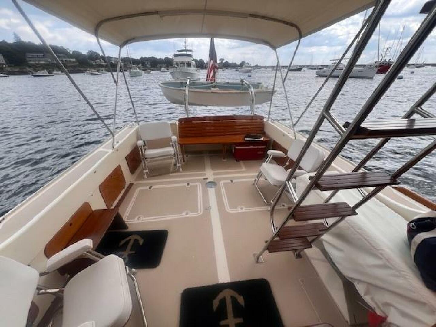Slide: The Image of Hinckley Yachts Lobster Style Cruiser With Flybridge 1989 - 5175071