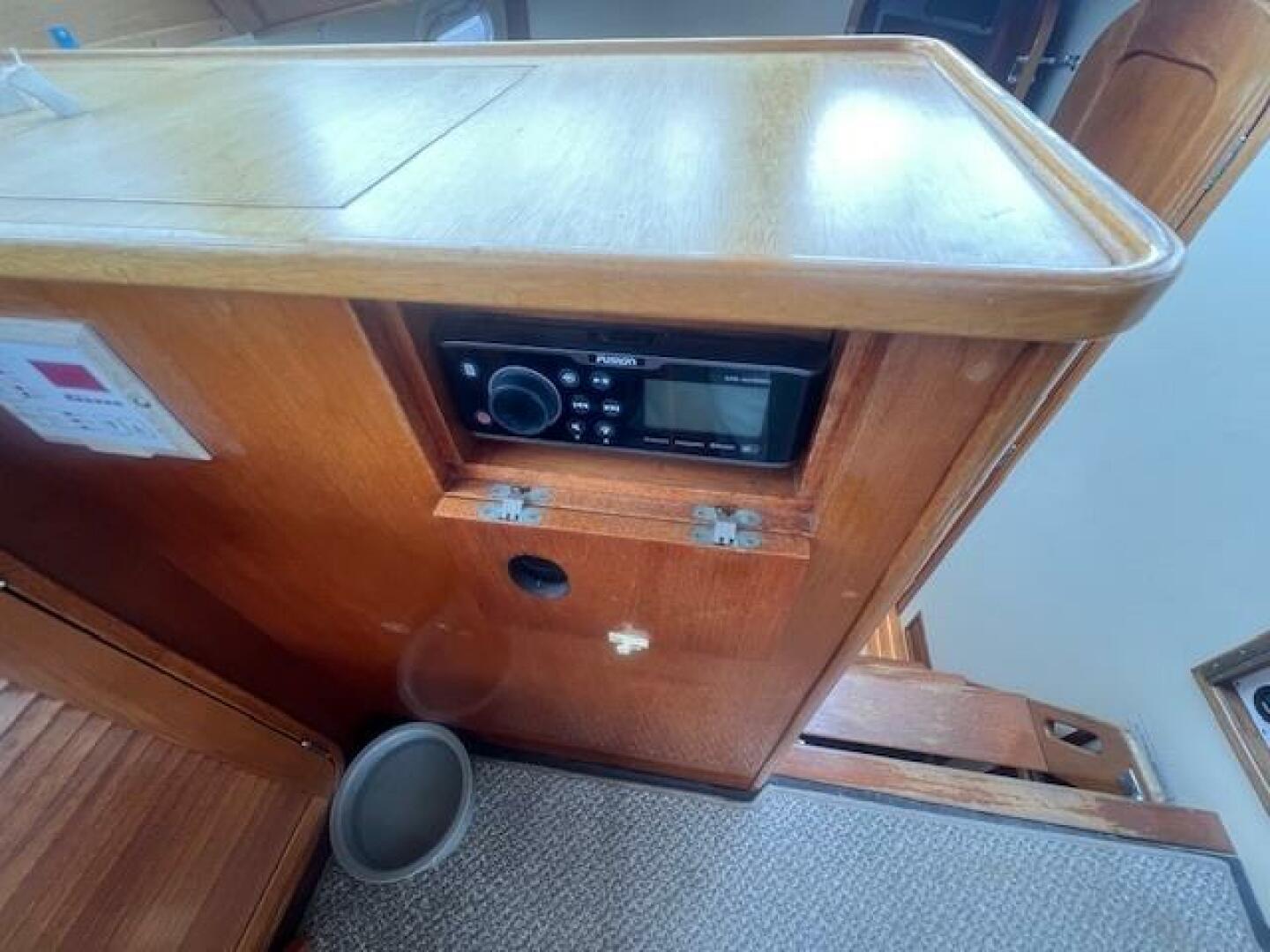 Slide: The Image of Hinckley Yachts Lobster Style Cruiser With Flybridge 1989 - 5175072