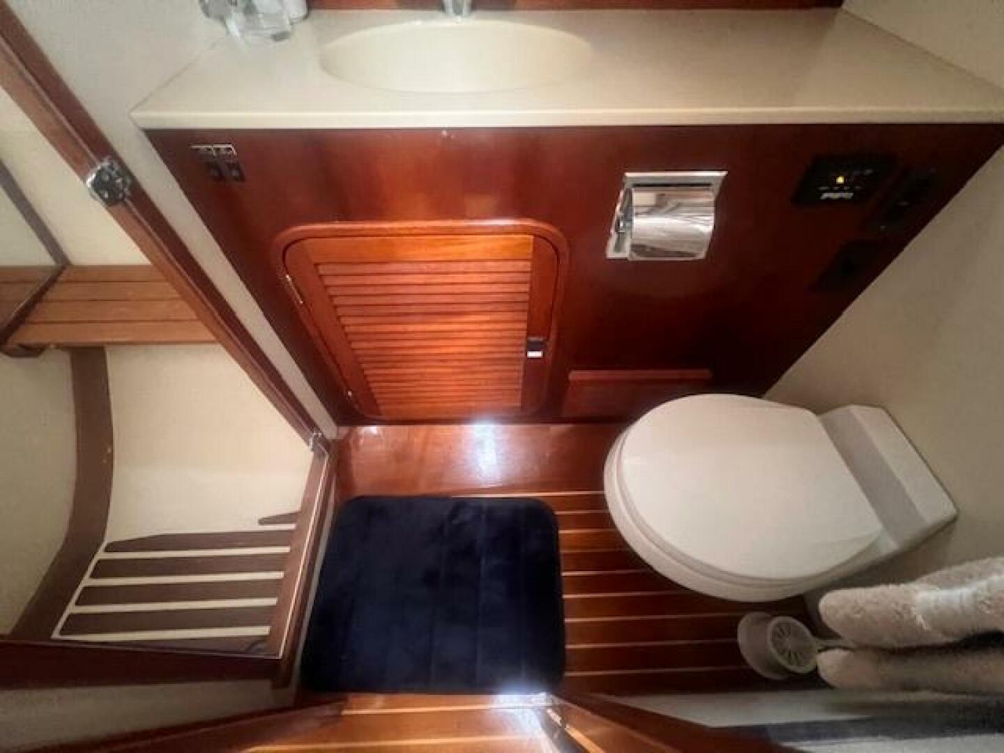 Slide: The Image of Hinckley Yachts Lobster Style Cruiser With Flybridge 1989 - 5175080