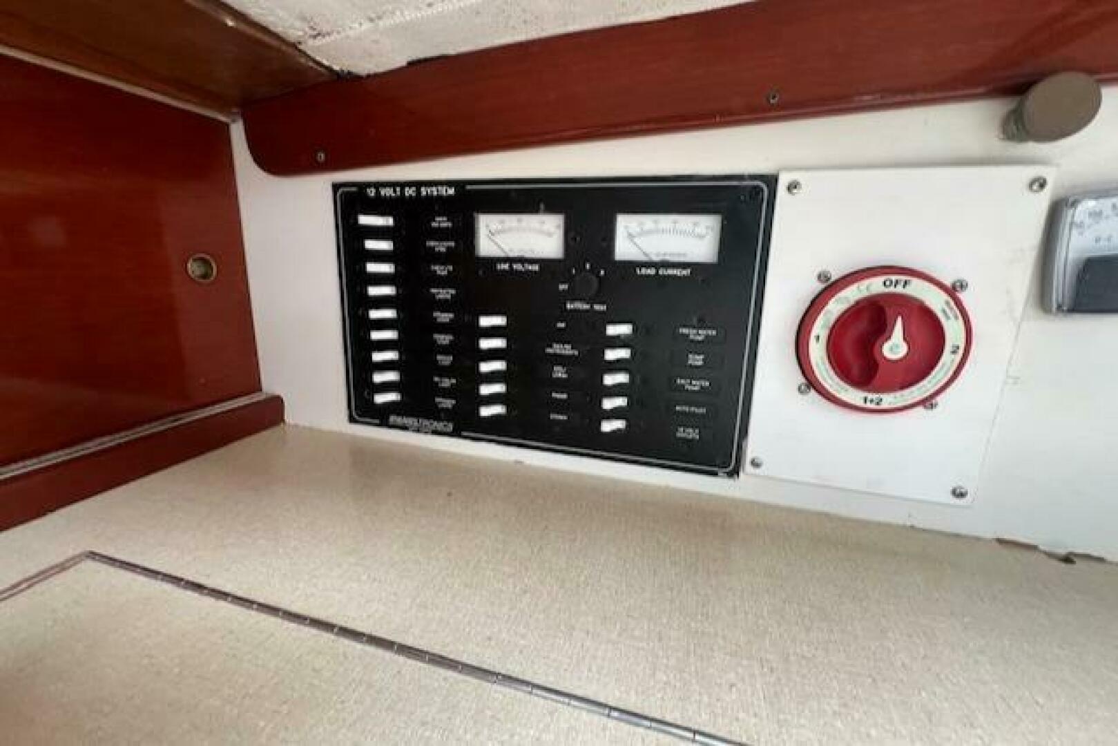 Slide: The Image of Hinckley Yachts Pilot 35 Sloop (Hull #100) 1967 - 5145863