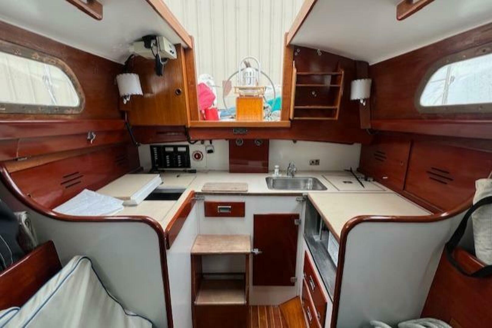 Slide: The Image of Hinckley Yachts Pilot 35 Sloop (Hull #100) 1967 - 5145875