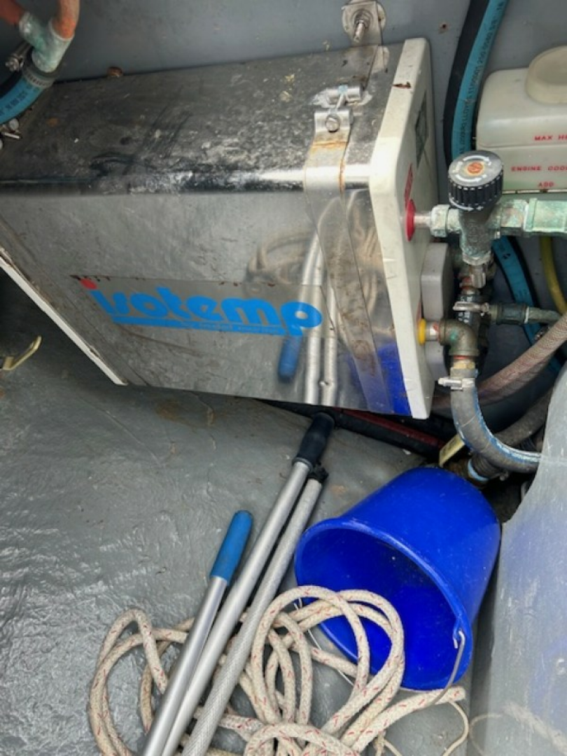 Slide: The Image of Used Sail Monohull for sale 1965 HINKLEY YACHTS Pilot Yawl 35 - BEAM REACH - 5302270