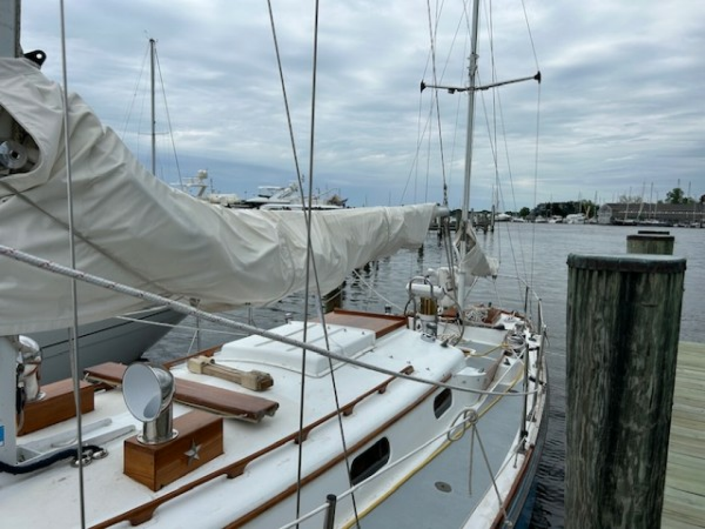 Slide: The Image of Used Sail Monohull for sale 1965 HINKLEY YACHTS Pilot Yawl 35 - BEAM REACH - 5305916