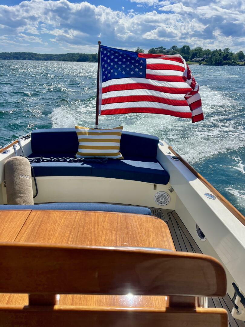 Slide: The Image of Hinckley Yachts Talaria 29C 2002 - 5204584