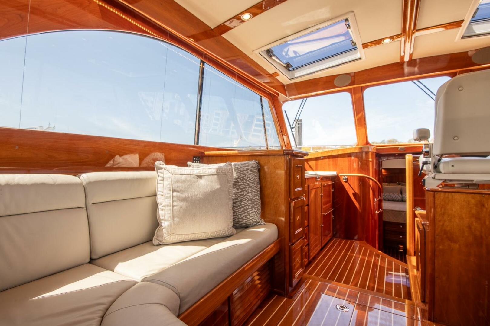 Slide: The Image of Hinckley Yachts Talaria 43 2016 - 5214768