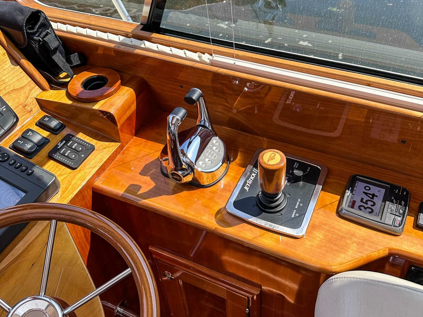 Slide: The Image of Hinckley Yachts Talaria 43 2016 - 5214674