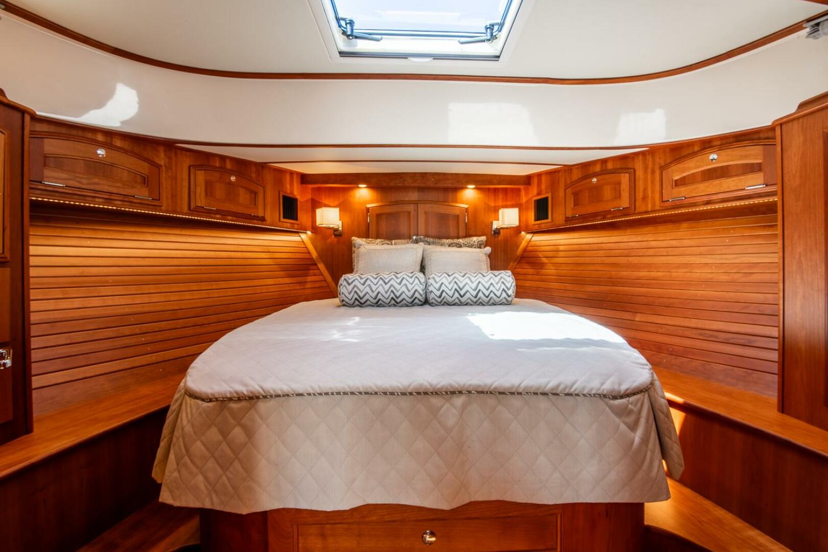 Slide: The Image of Hinckley Yachts Talaria 43 2016 - 5214731