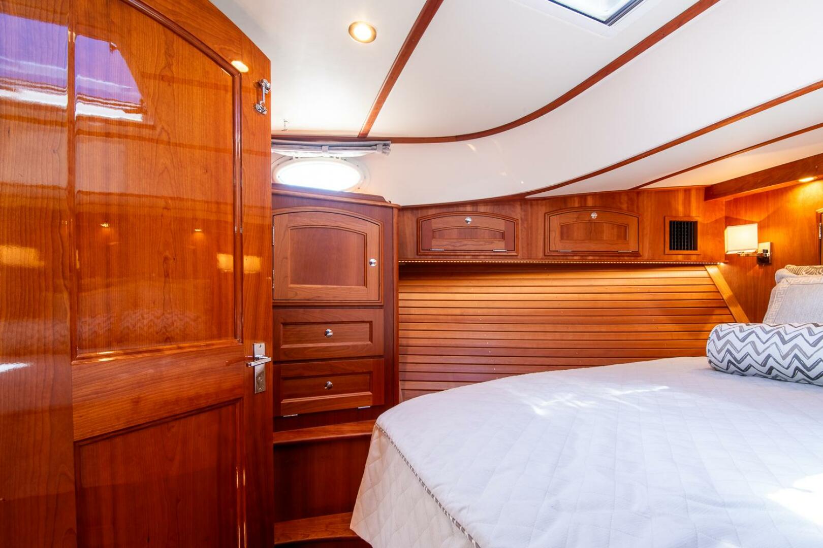 Slide: The Image of Hinckley Yachts Talaria 43 2016 - 5214734