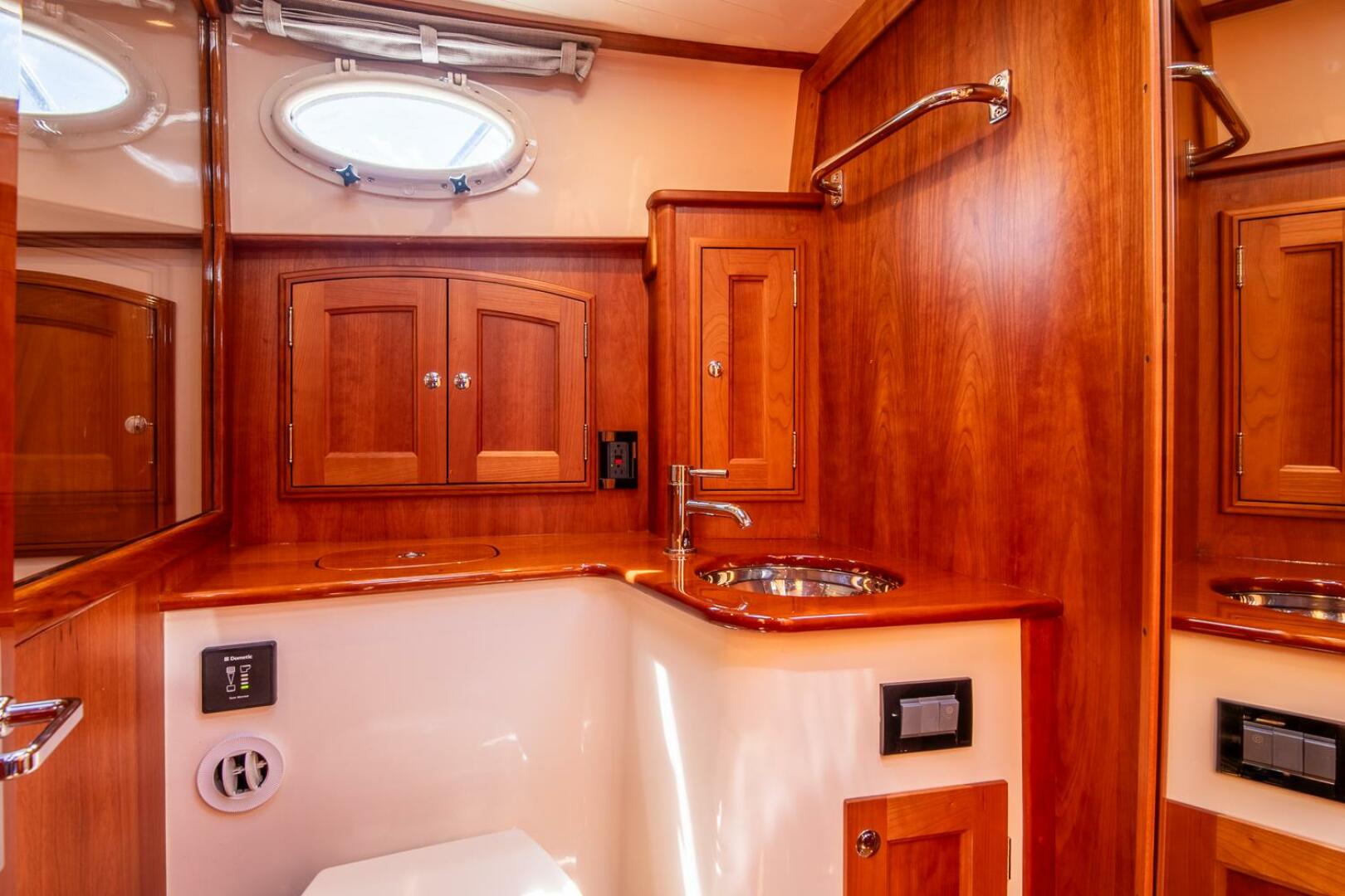 Slide: The Image of Hinckley Yachts Talaria 43 2016 - 5214735