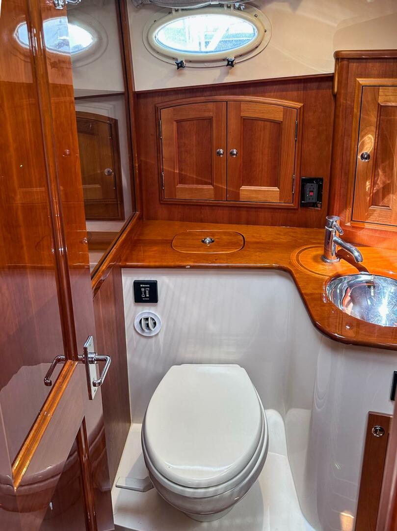Slide: The Image of Hinckley Yachts Talaria 43 2016 - 5214670
