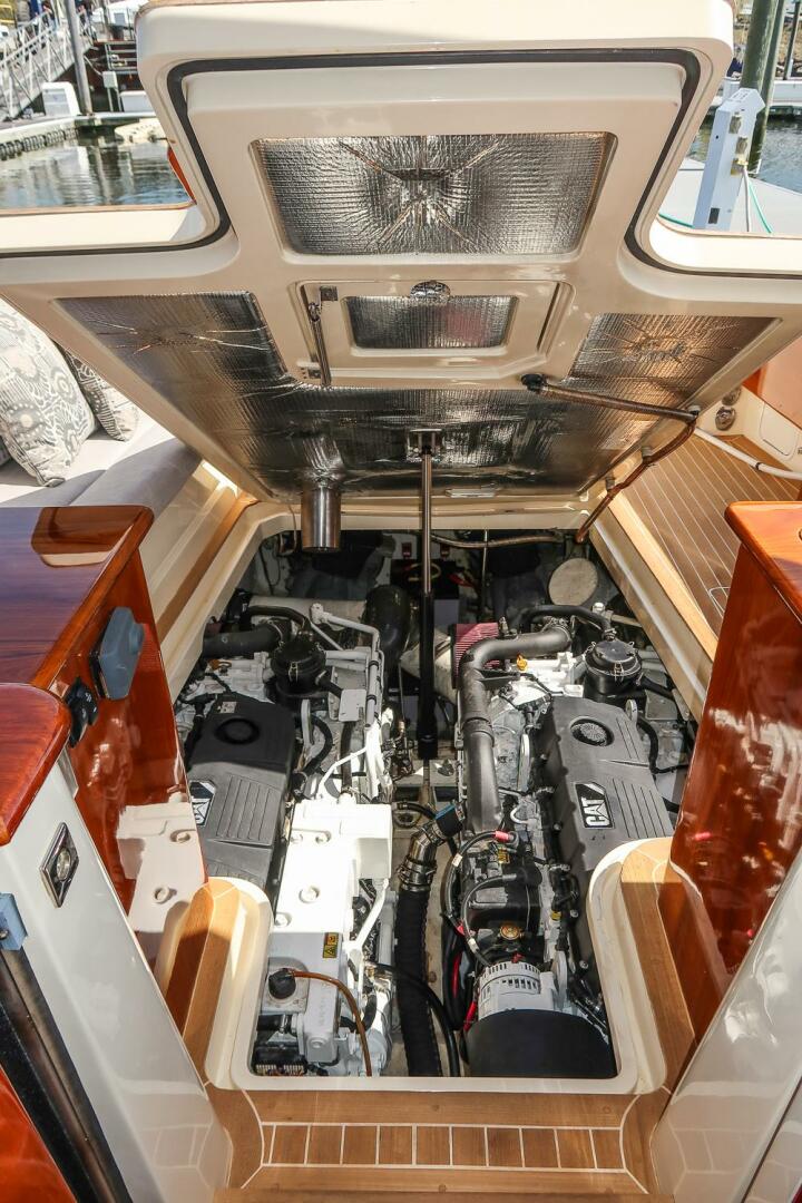 Slide: The Image of Hinckley Yachts Talaria 43 2016 - 5214729