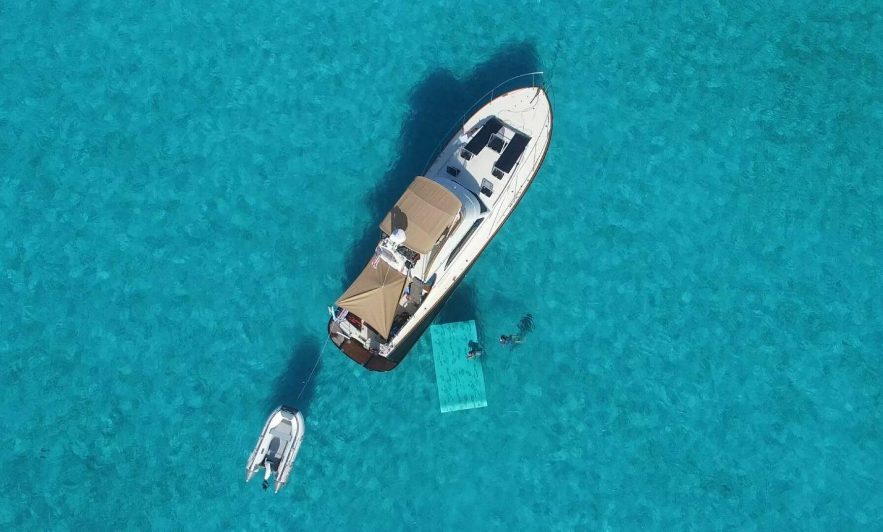 Slide: The Image of Hinckley Yachts Talaria 44 Flybridge 2002 - 3