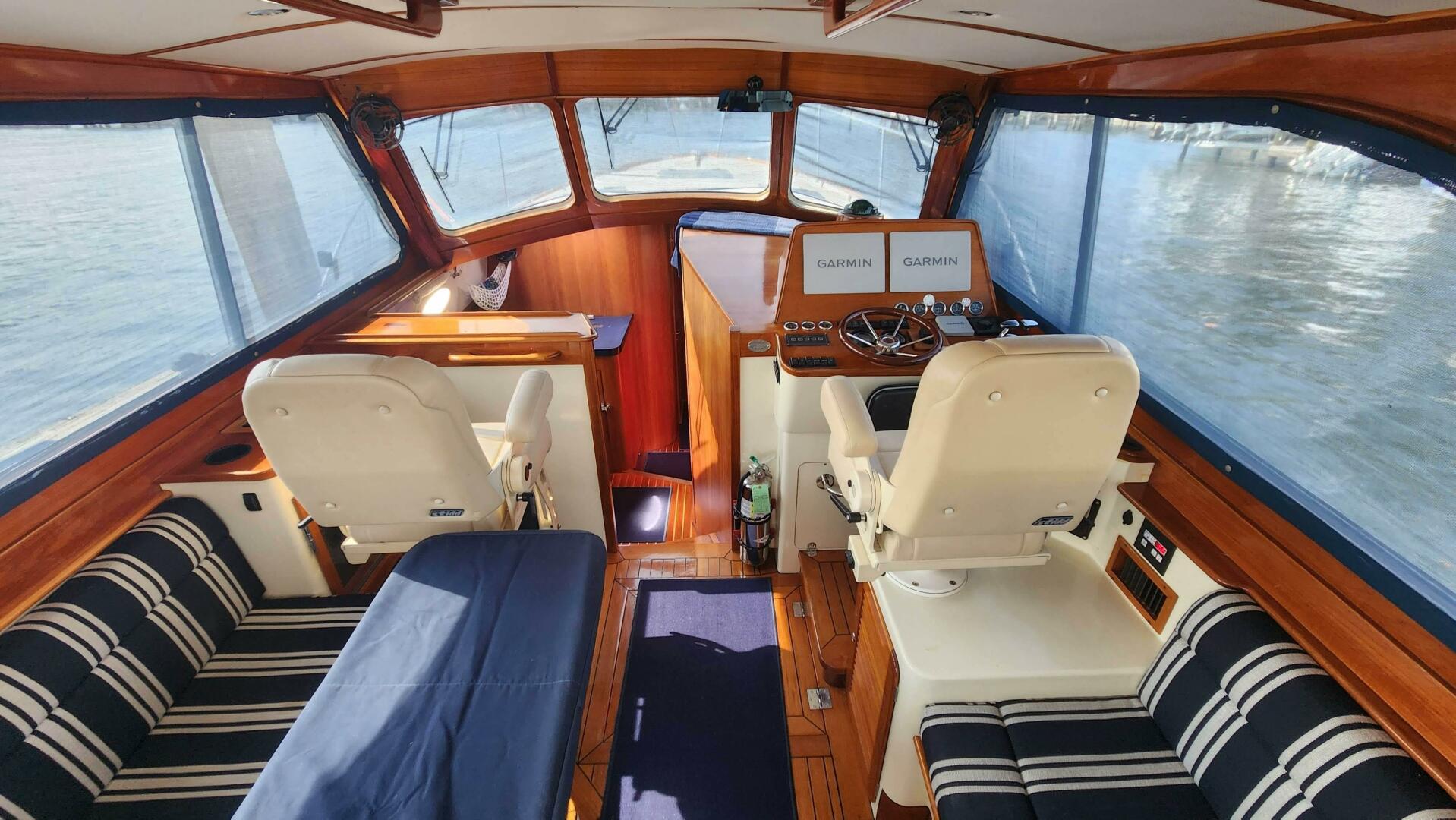 Slide: The Image of Hinckley Yachts Talaria 44 Flybridge 2002 - 5