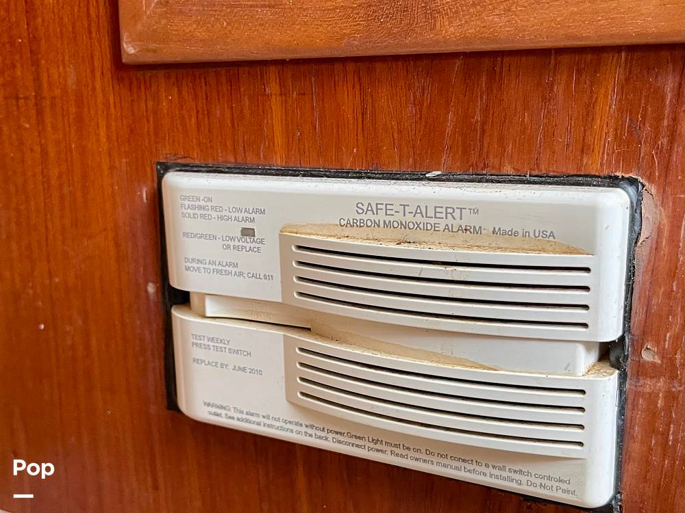 Slide: The Image of Carbon Monoxide Detector - 14730293