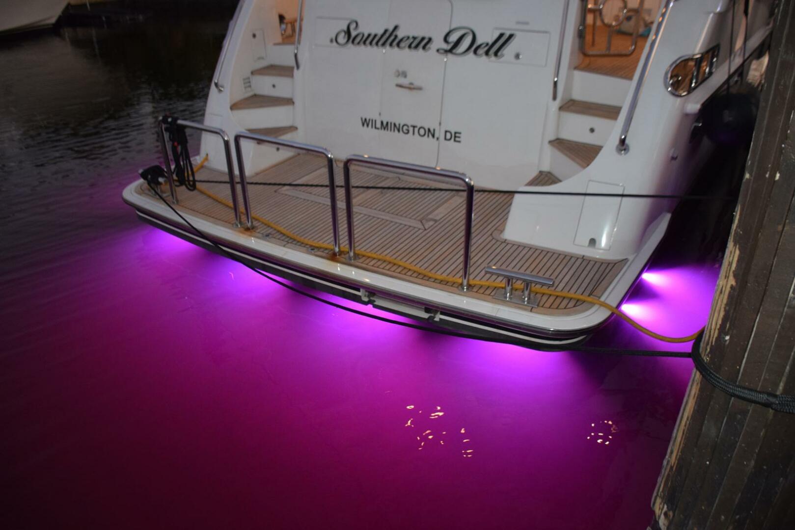 Slide: The Image of Lumishore EOS Underwater Lights - 83