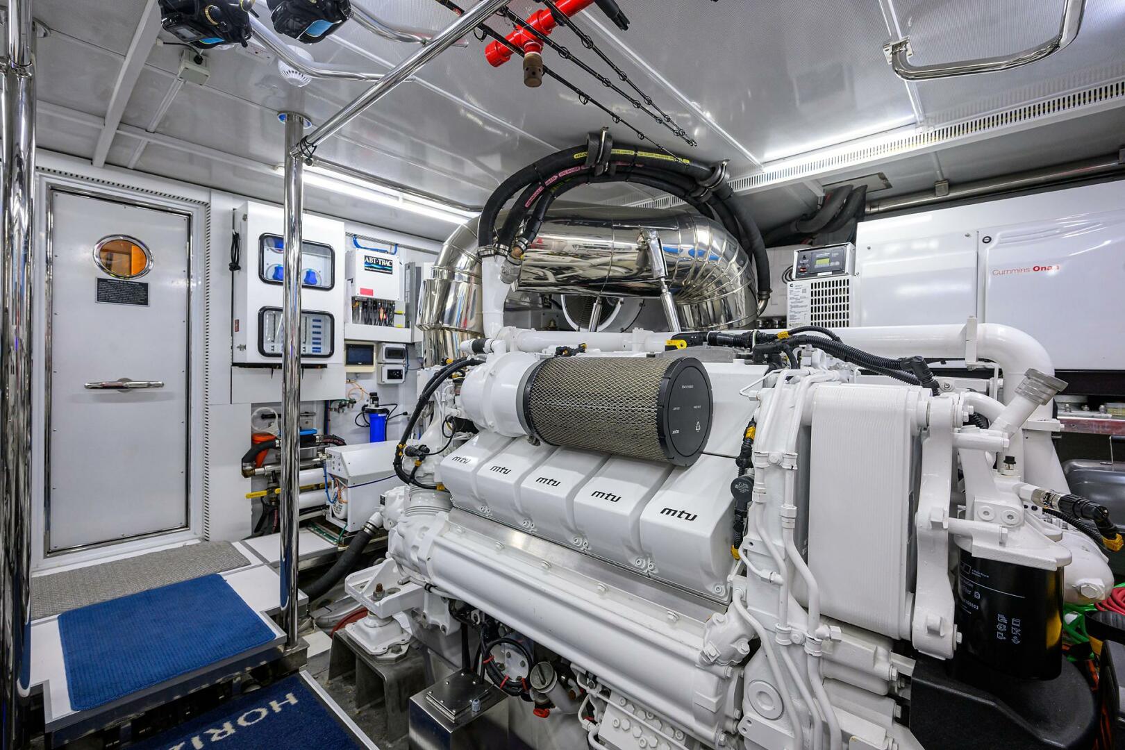 Slide: The Image of 2020 Horizon 90 Aqua Life - 4634373