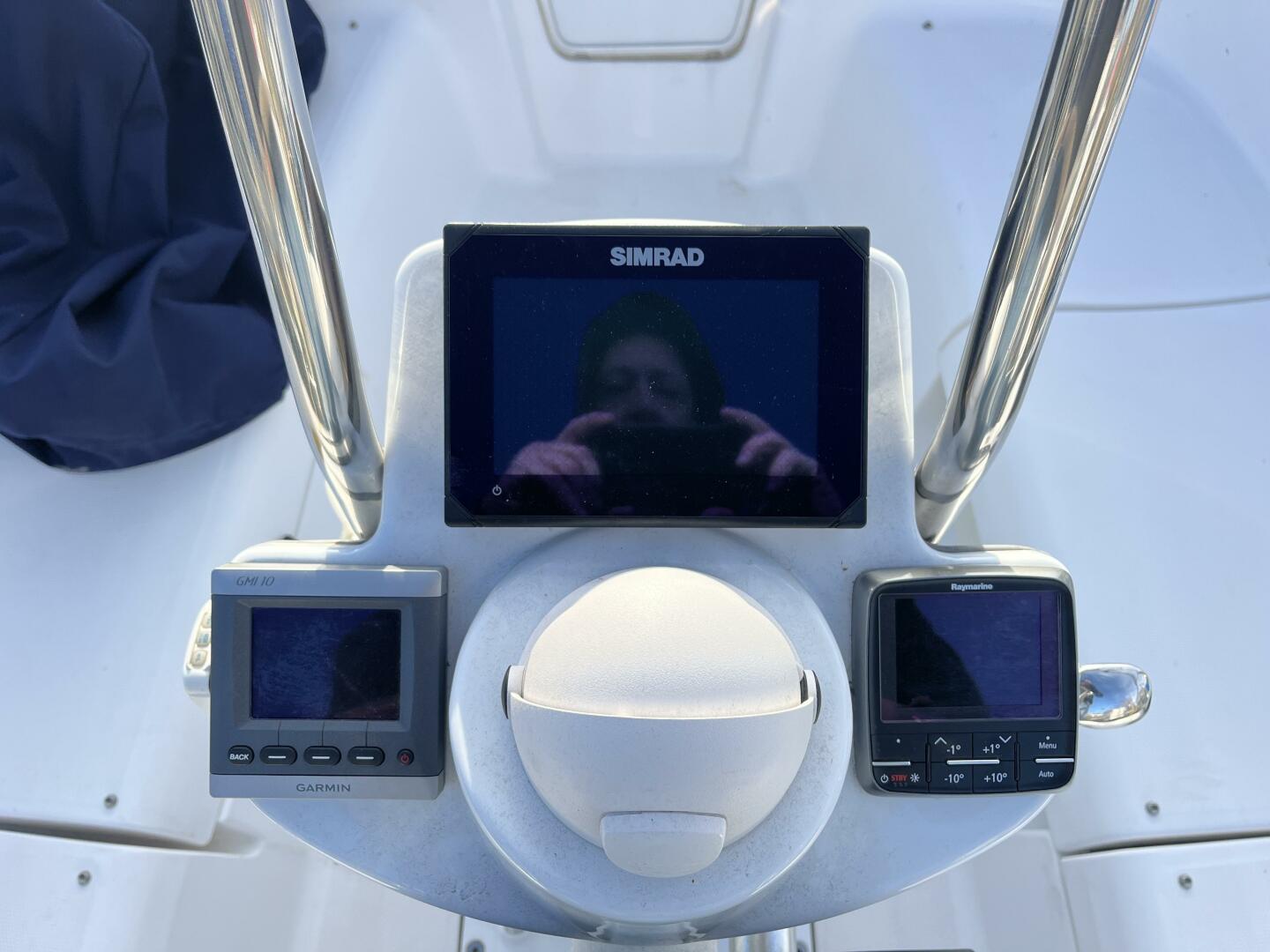 Slide: The Image of Hunter 31 2008 - 5111110