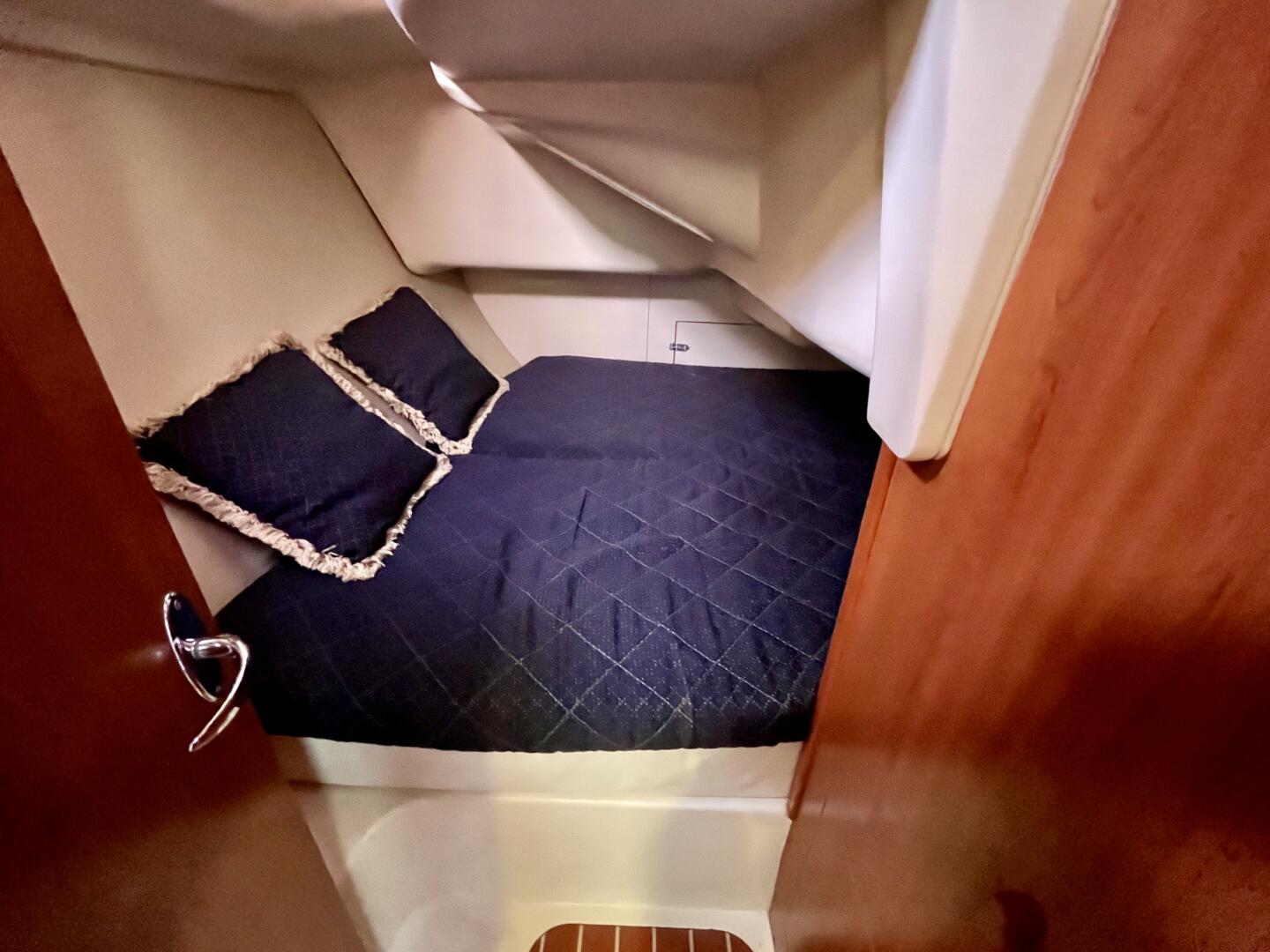 Slide: The Image of Hunter 31 2008 - 5111116