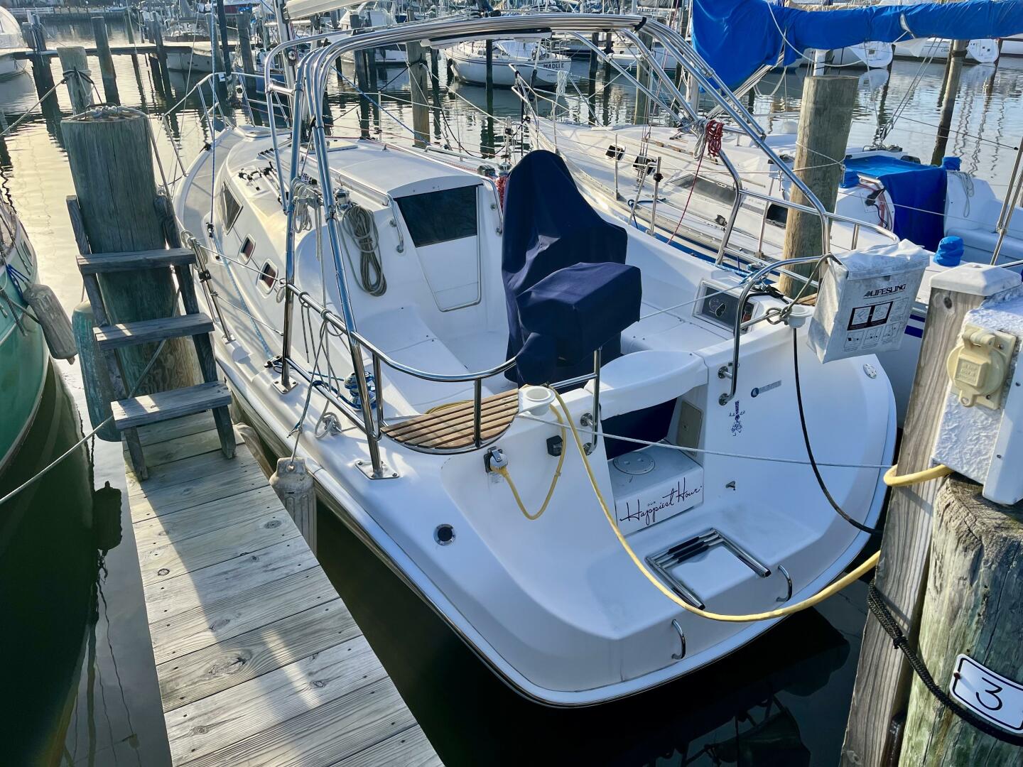 Slide: The Image of Hunter 31 2008 - 5111126